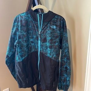 THE NORTH FACE FLURRY WIND HOODIE BOYS